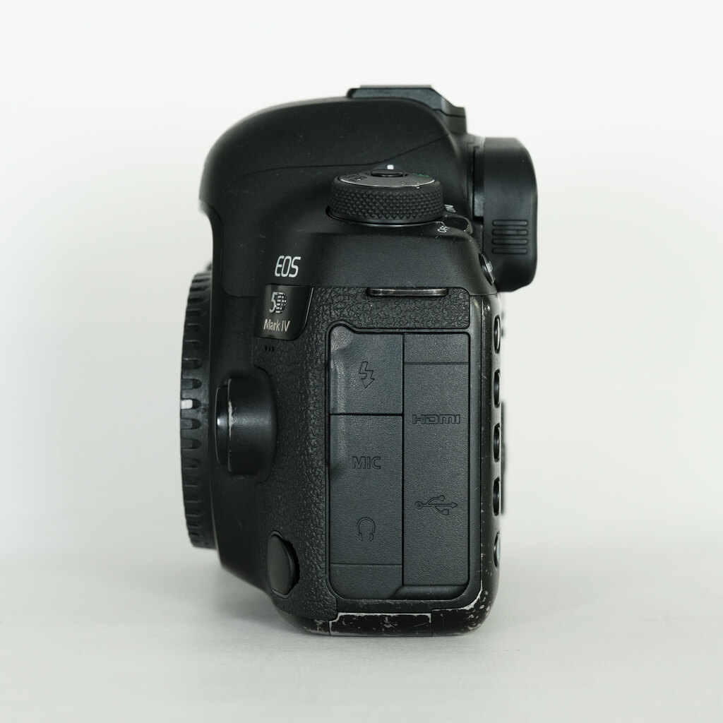 Canon EOS 5D Mark IV