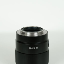 SONY FE 35mm F1.8 SEL35F18F