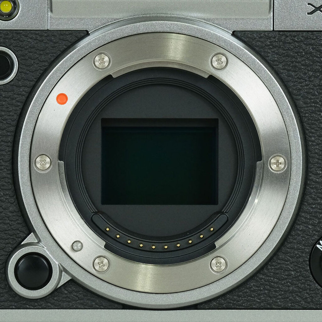 FUJIFILM X-T5