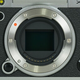 FUJIFILM X-T5