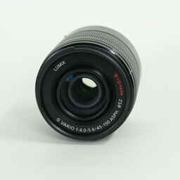 Panasonic LUMIX G VARIO 45-150mm / F4.0-5.6 ASPH. / MEGA O.I.S.