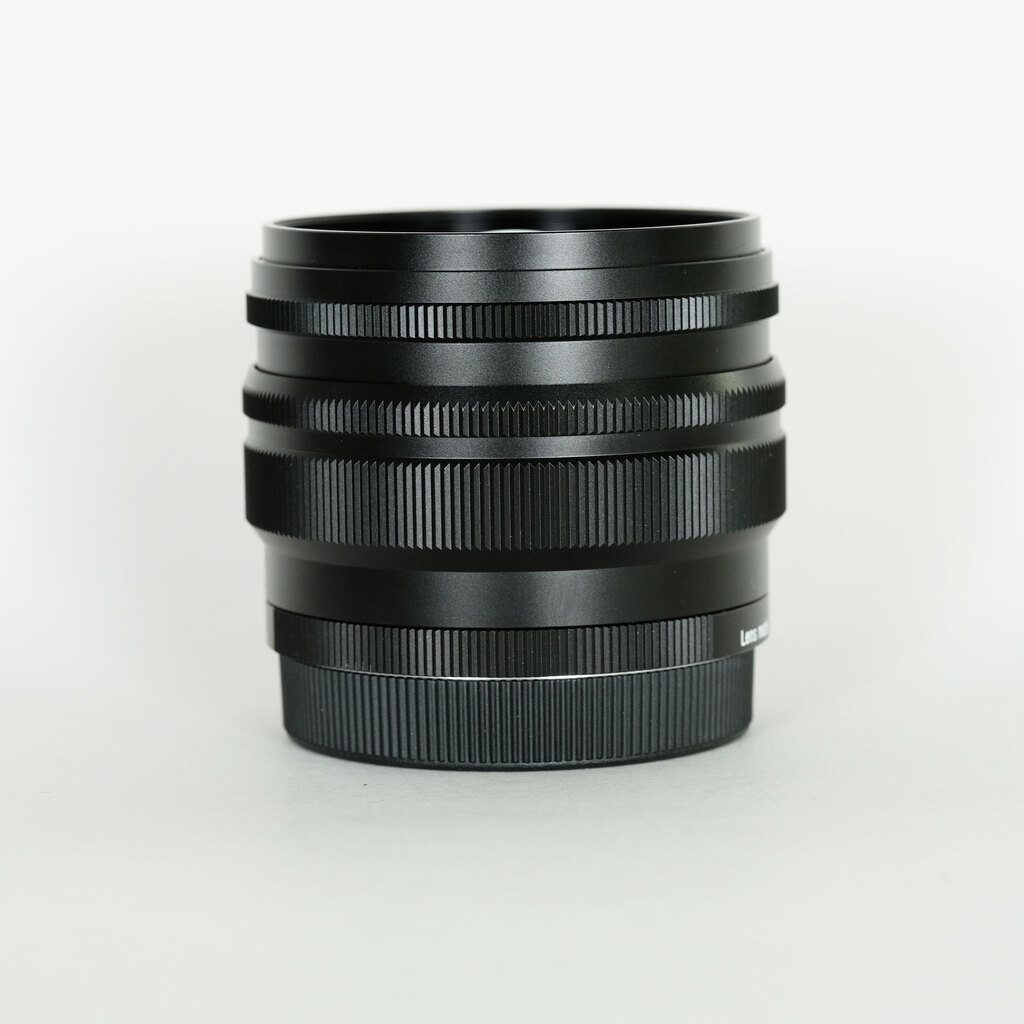 Voigtlander NOKTON 40mm F1.2 Aspherical SE E-mount (ソニーE用) Voigtlander NOKTON 40mm F1.2 Aspherical SE E-mount (ソニーE用)