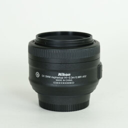 Nikon AF-S DX NIKKOR 35mm f/1.8G