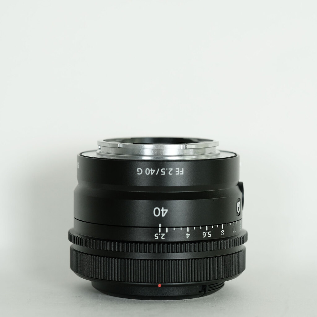 SONY FE 40mm F2.5 G SEL40F25G SONY FE 40mm F2.5 G SEL40F25G