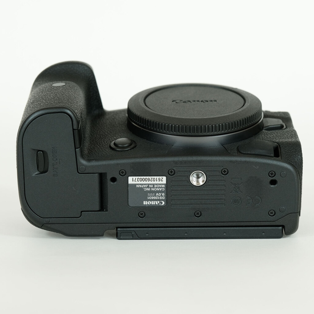 Canon EOS R5の出品 | ONE SCENE（ワンシーン）