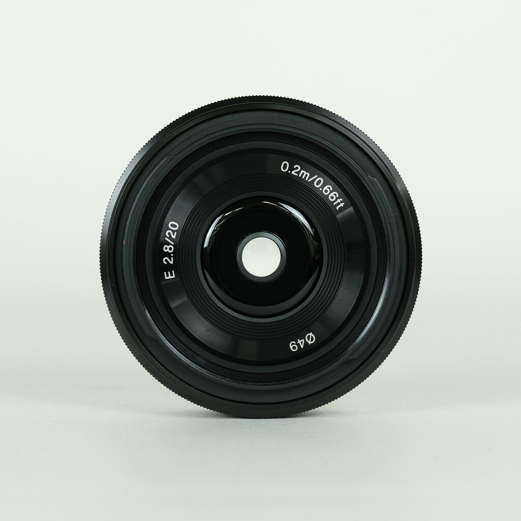 SONY E 20mm F2.8 SEL20F28