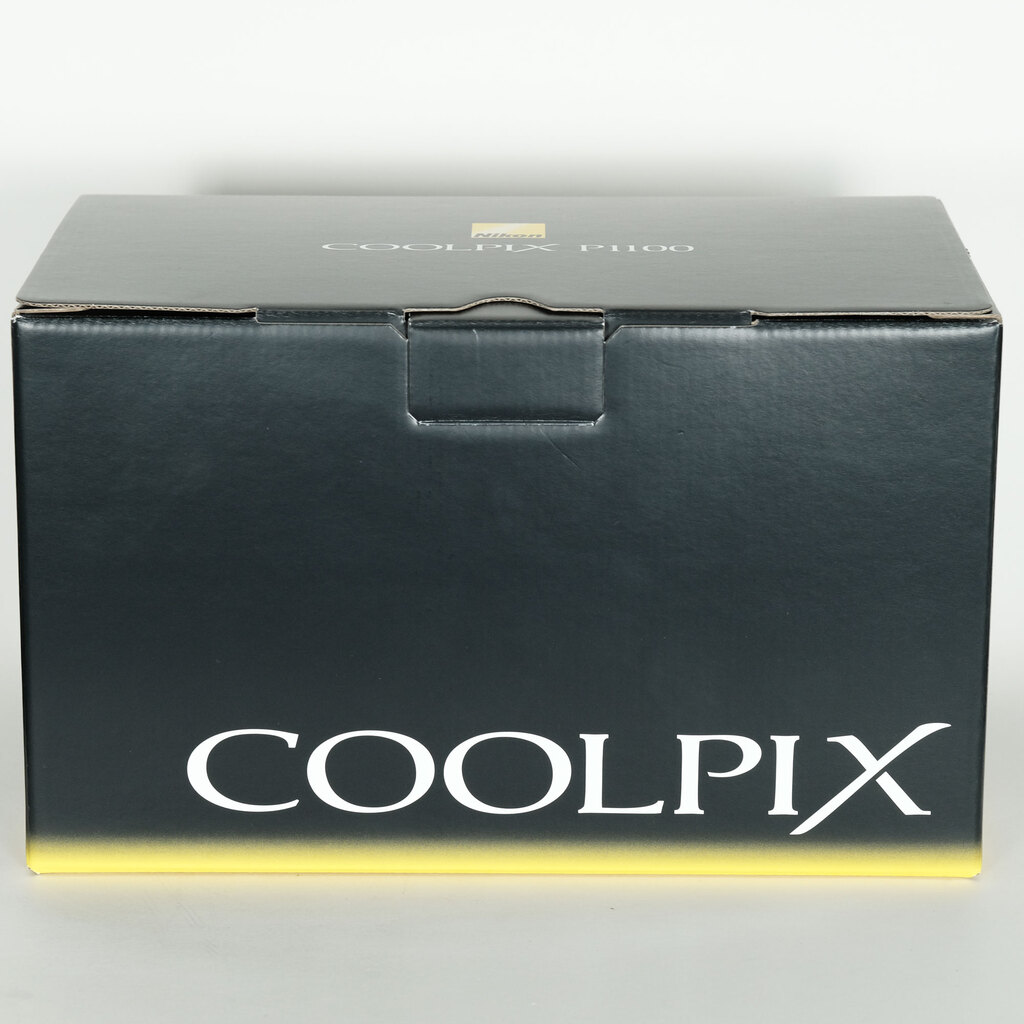 Nikon COOLPIX P1100