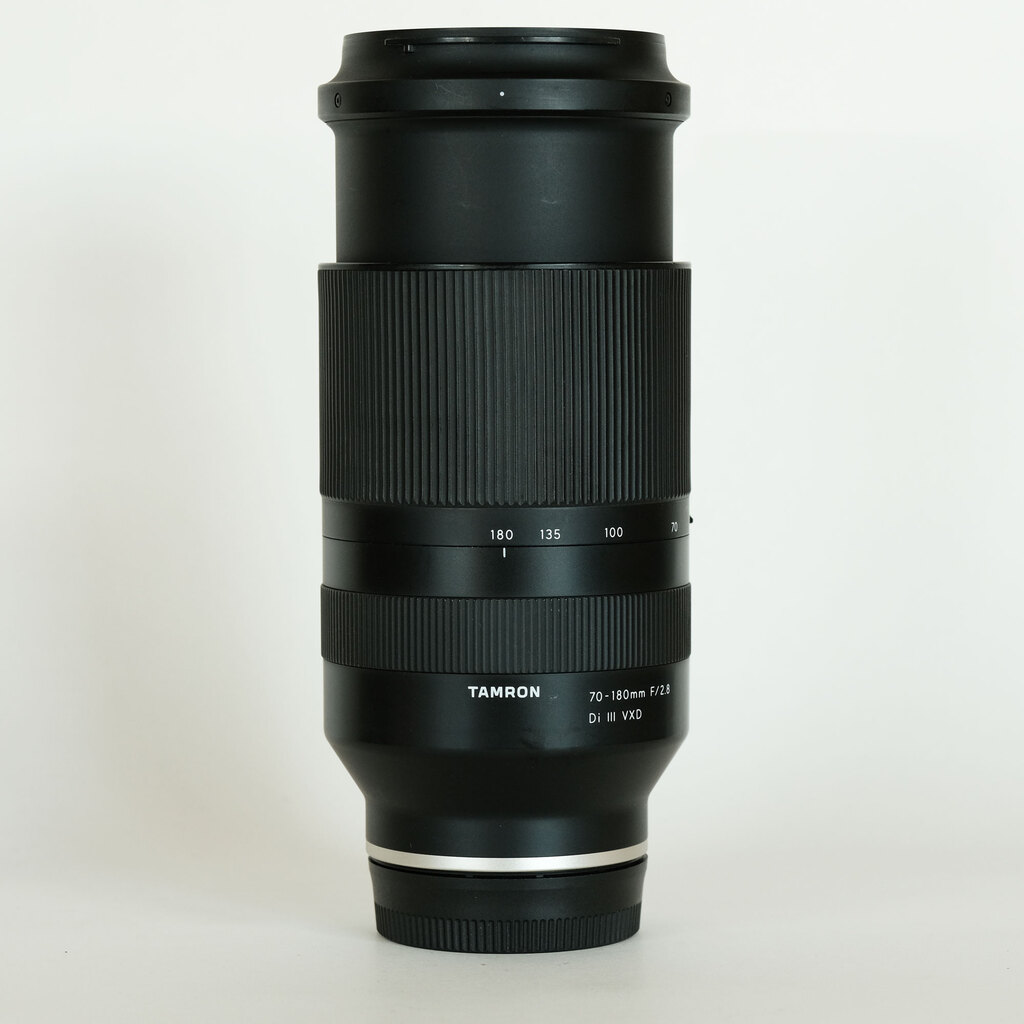 TAMRON 70-180mm F/2.8 Di III VXD (Model A056) [ ソニーE用 ]