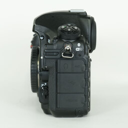 Nikon D850