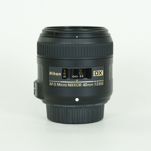 Nikon AF-S DX Micro NIKKOR 40mm f/2.8G