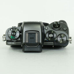 Canon EOS M5 Canon EOS M5