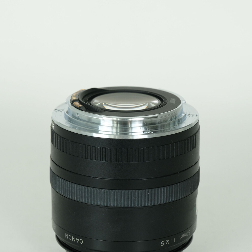 Canon EF50mm F2.5 コンパクトマクロの出品 | ONE SCENE（ワンシーン）