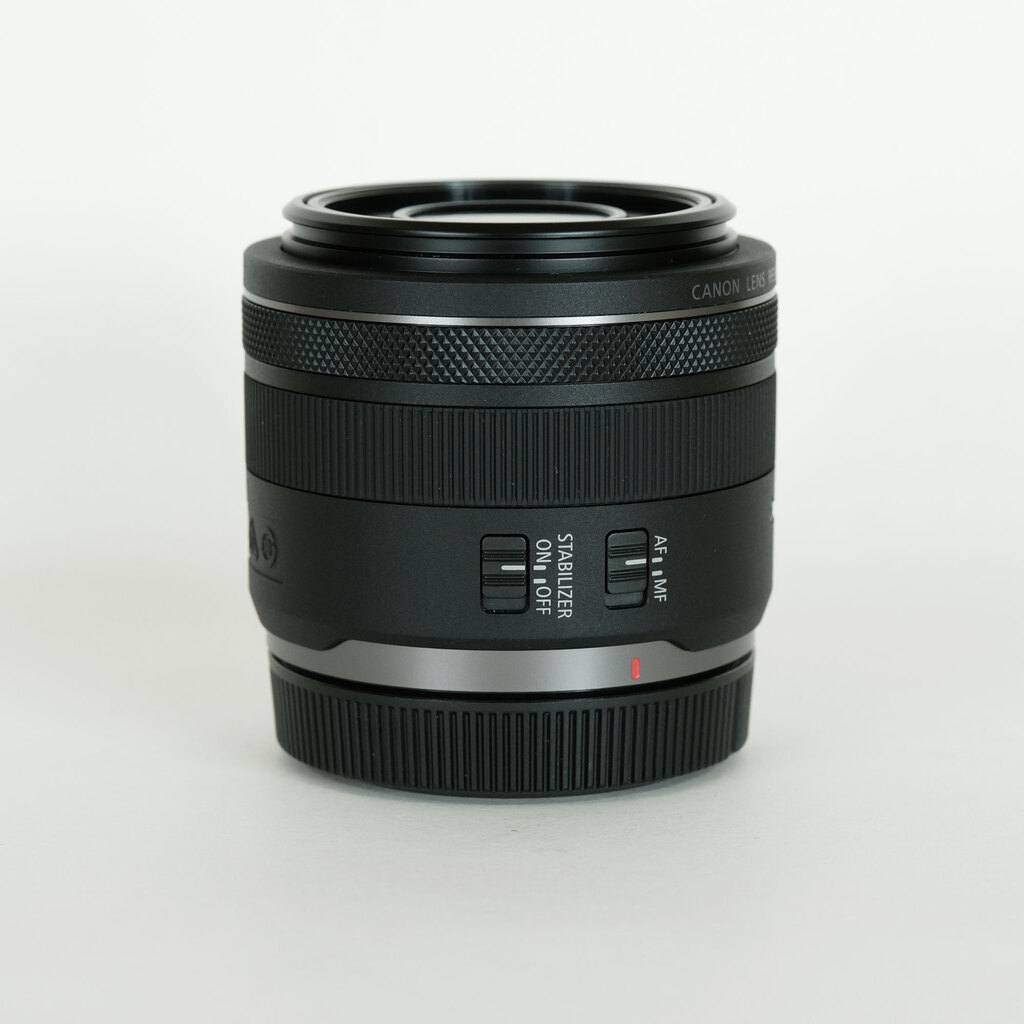 Canon RF35mm F1.8 MACRO IS STM