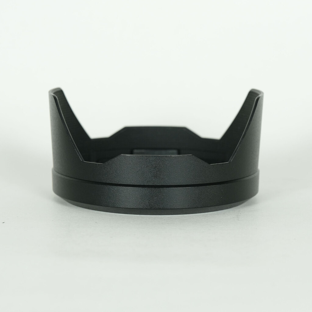 Panasonic LUMIX S 24-105mm F4 MACRO O.I.S.