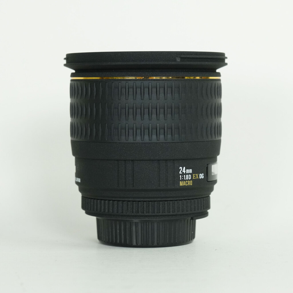 SIGMA 24mm F1.8 EX DG ASPHERICAL MACRO (ニコンF用)