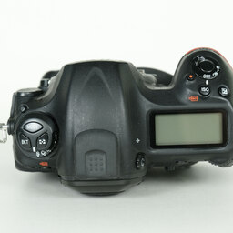 Nikon D5