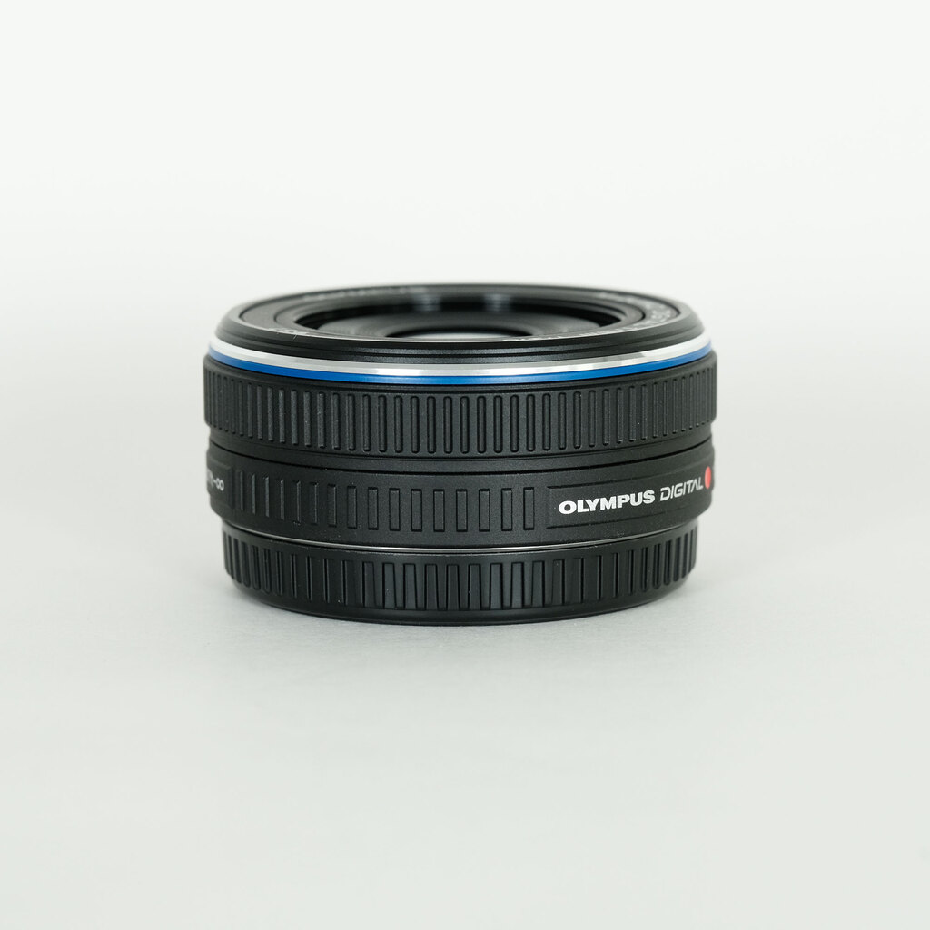 OLYMPUS M.ZUIKO DIGITAL 17mm F2.8 ブラック