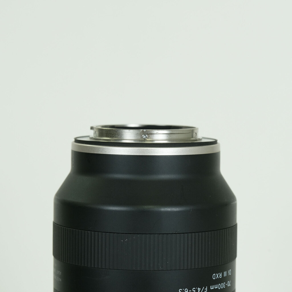 TAMRON 70-300mm F/4.5-6.3 Di III RXD (Model A047) [ソニーE用]