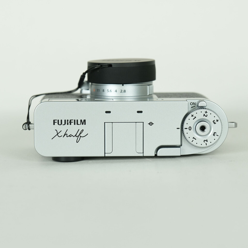 FUJIFILM X half X-HF1の出品 | ONE SCENE（ワンシーン）