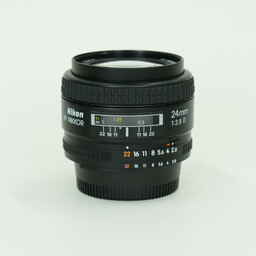 Nikon Ai AF Nikkor 24mm F2.8D
