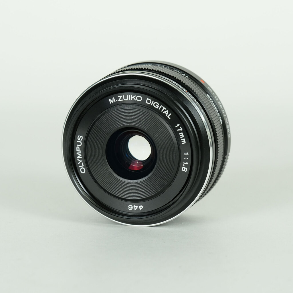 OLYMPUS M.ZUIKO DIGITAL 17mm F1.8の出品 | ONE SCENE（ワンシーン）