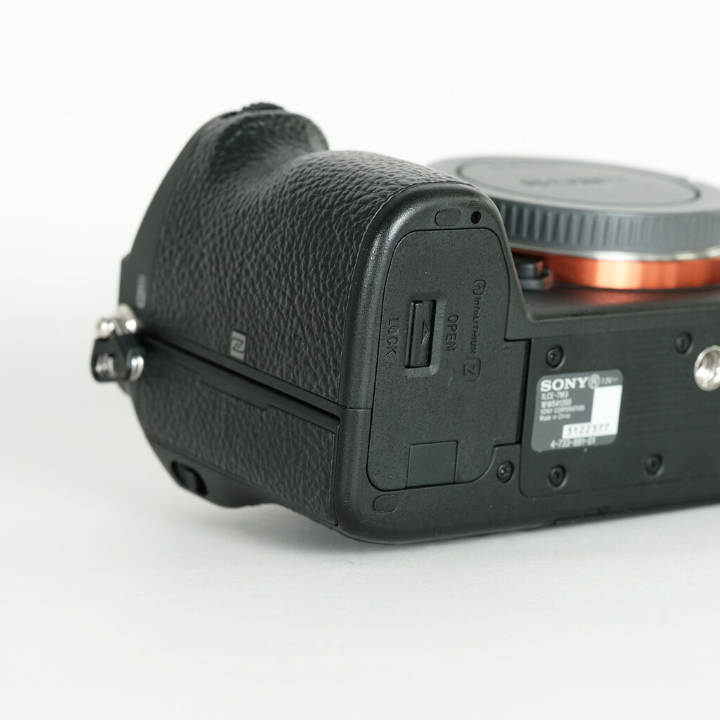 SONY α7 III（ILCE-7M3）