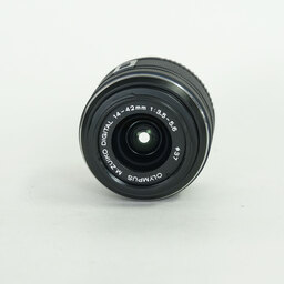 OLYMPUS M.ZUIKO DIGITAL 14-42mm F3.5-5.6IIR ブラック OLYMPUS M.ZUIKO DIGITAL 14-42mm F3.5-5.6IIR ブラック