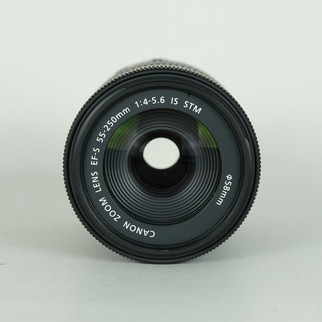 Canon EF-S55-250mm F4-5.6 IS STMの出品 | ONE SCENE（ワンシーン）