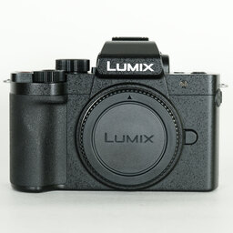 Panasonic LUMIX DC-G100