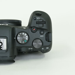 Canon EOS R6