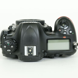 Nikon D500