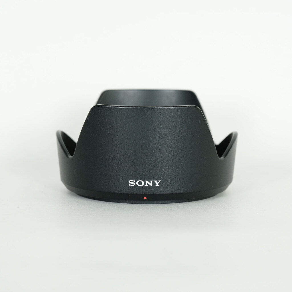 SONY E 18-135mm F3.5-5.6 OSS SEL18135