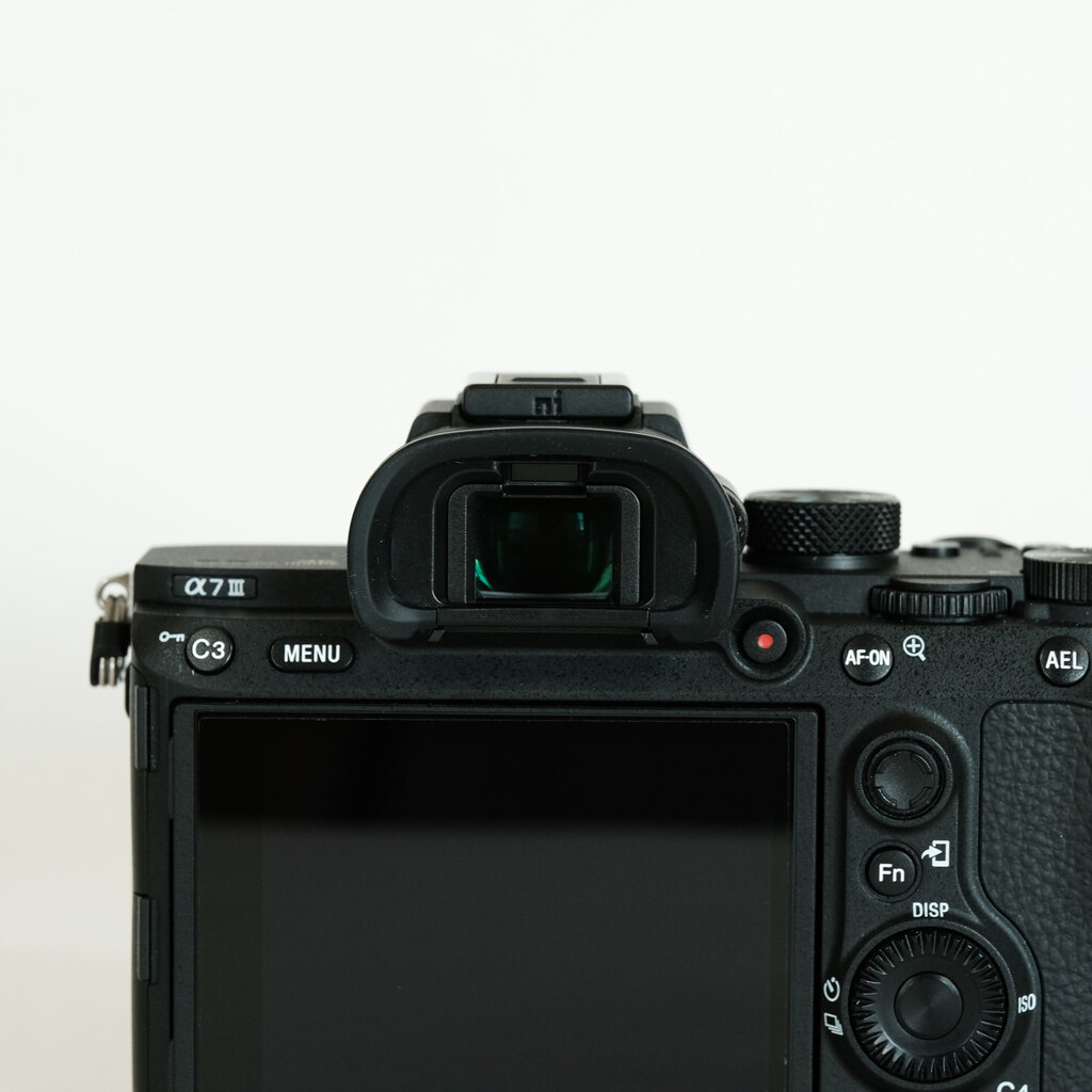 SONY α7 III（ILCE-7M3）
