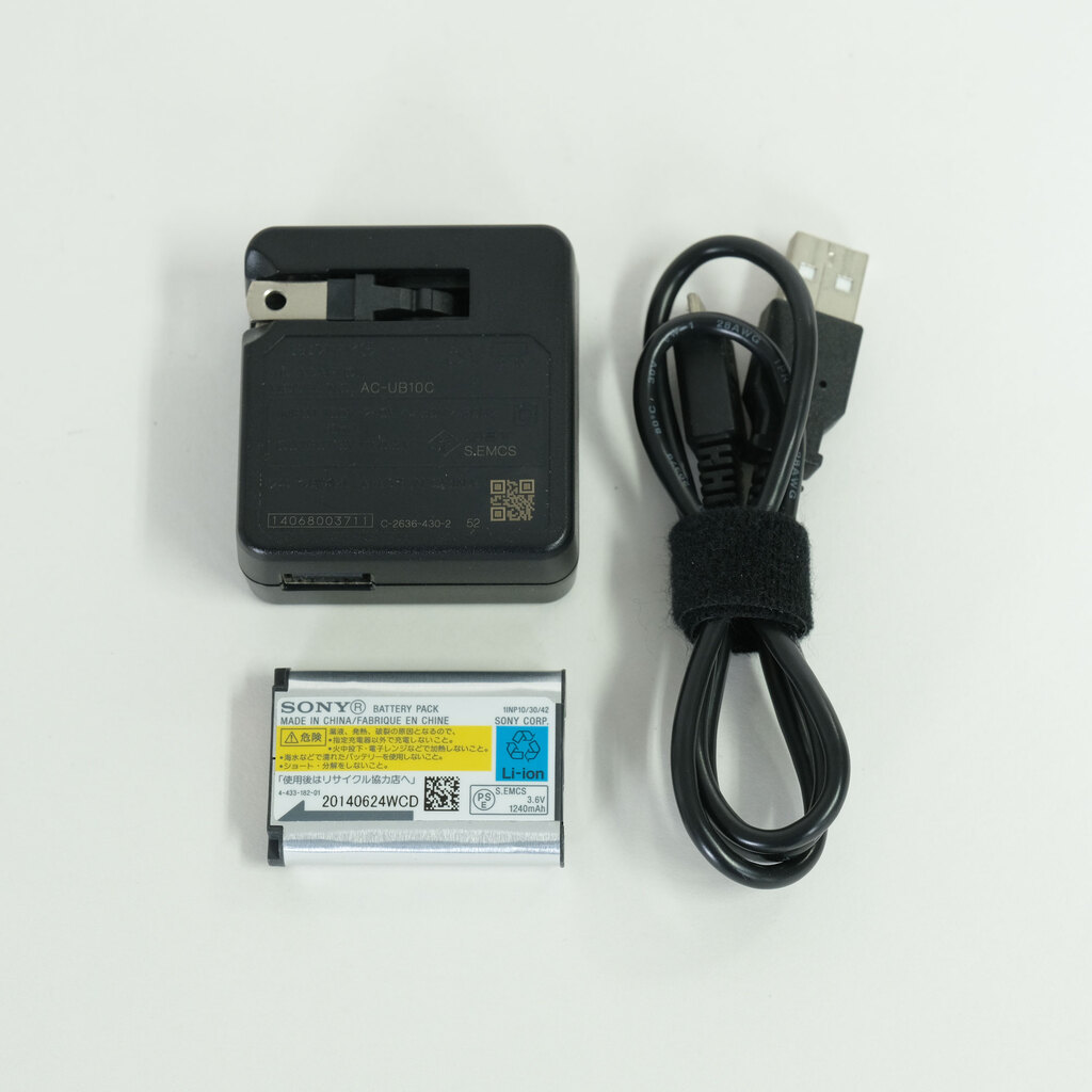 SONY Cyber-shot DSC-RX100M3