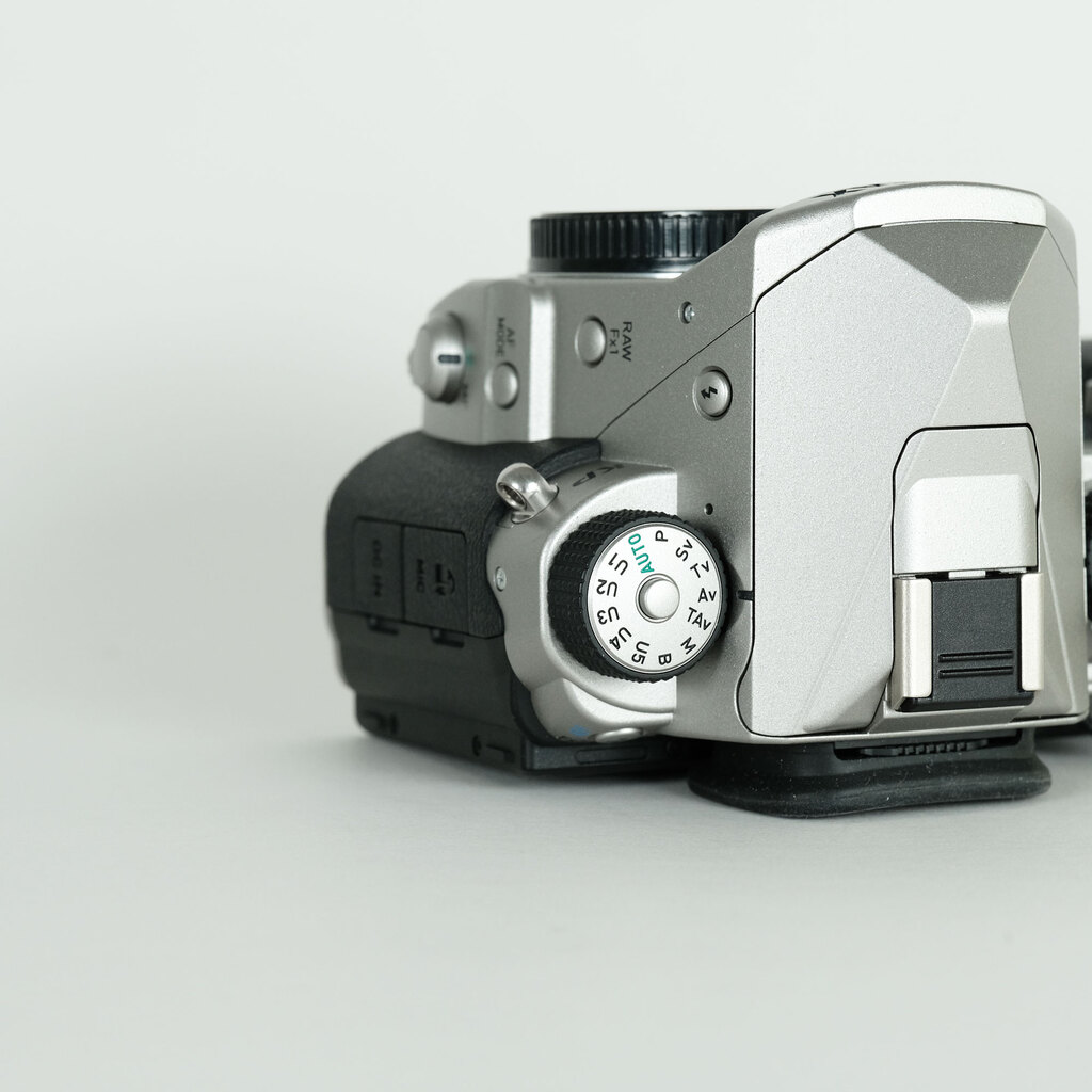 PENTAX KP ボディ シルバー