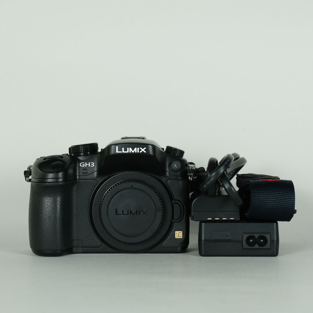 Panasonic LUMIX DMC-GH3 Panasonic LUMIX DMC-GH3