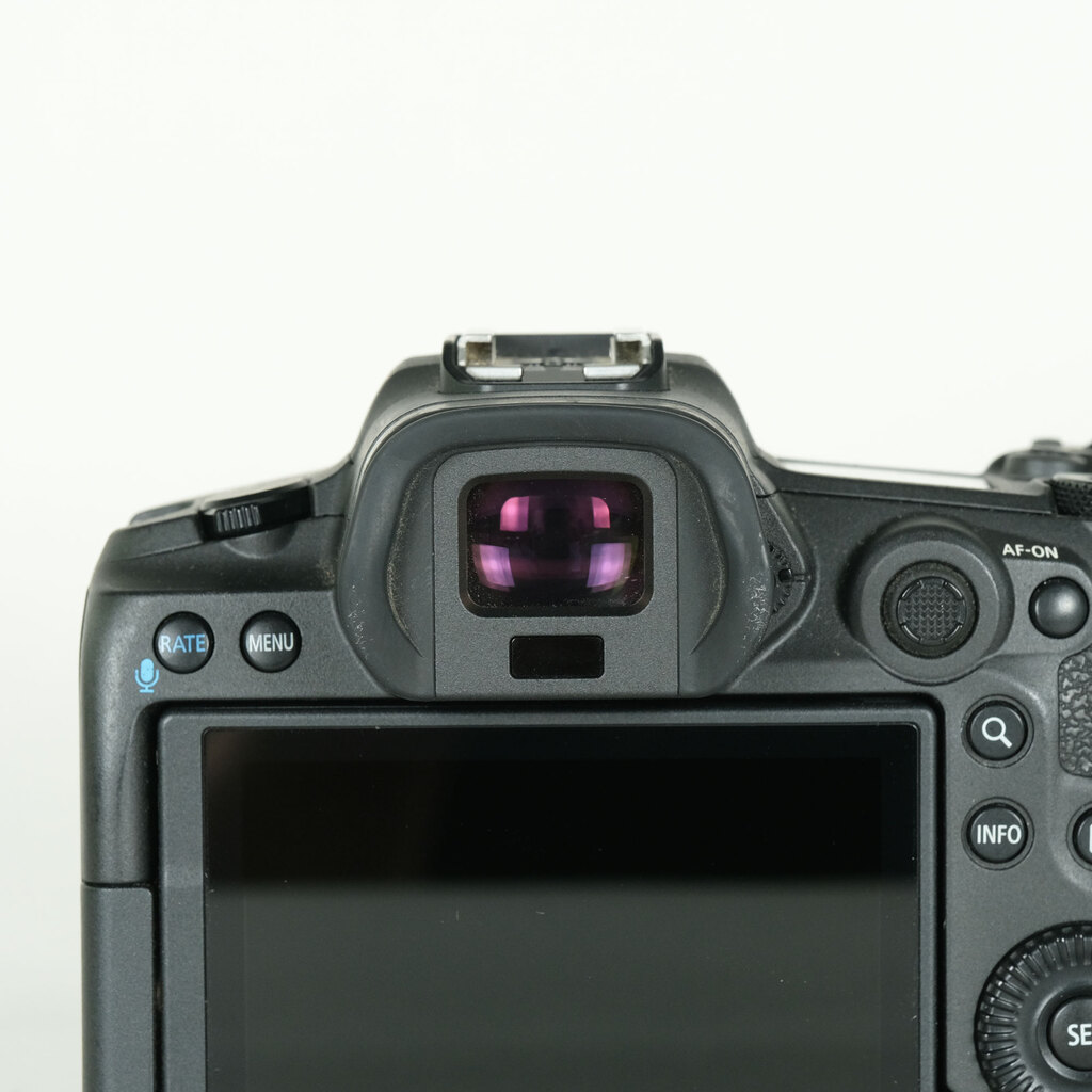 Canon EOS R5 Canon EOS R5