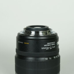 Canon EF-S15-85mm F3.5-5.6 IS USM