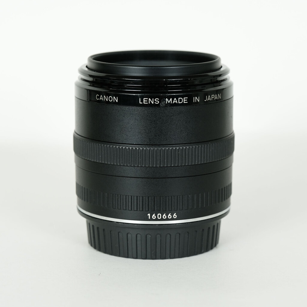 Canon EF50mm F2.5 コンパクトマクロ