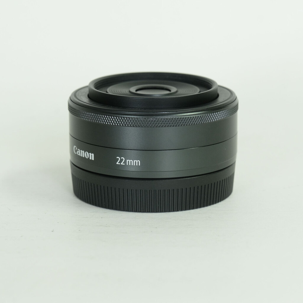 Canon EF-M22mm F2 STM