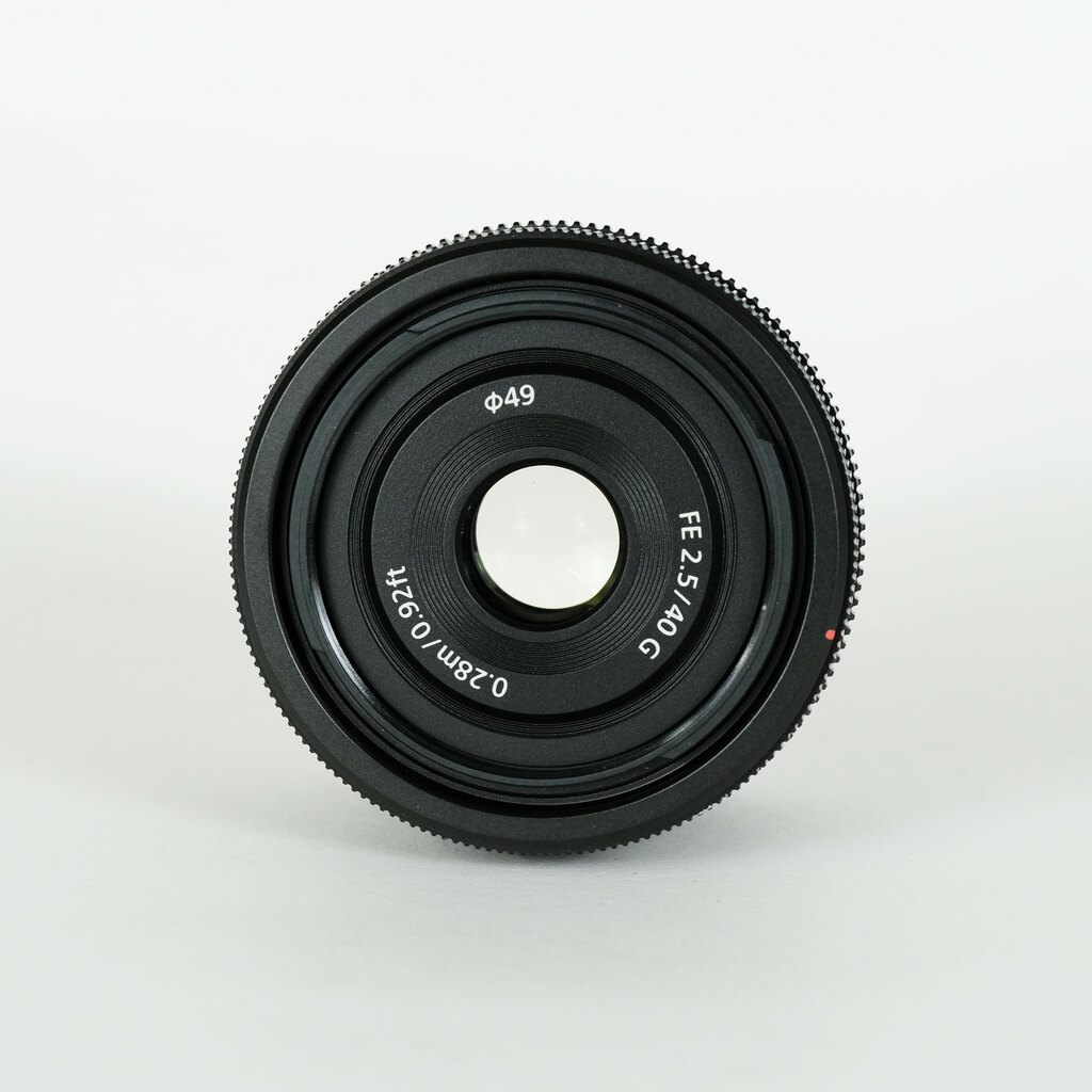 SONY FE 40mm F2.5 G SEL40F25G SONY FE 40mm F2.5 G SEL40F25G