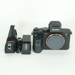 SONY α7 II（ILCE-7M2）