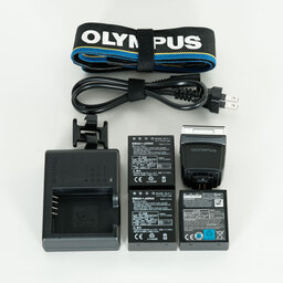 OLYMPUS OM-D E-M1 Mark II