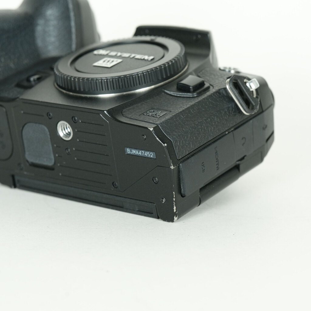 OM SYSTEM OM-1 OM SYSTEM OM-1