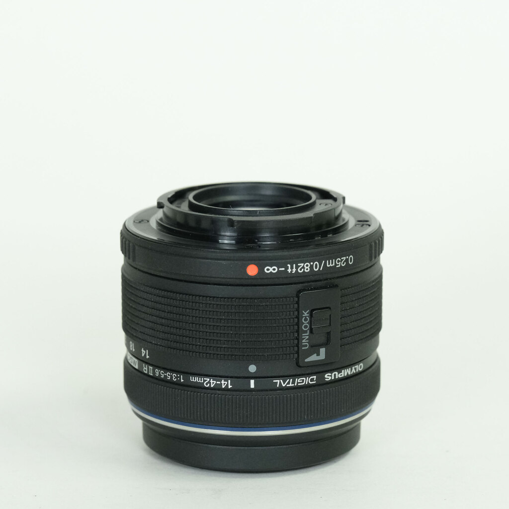 OLYMPUS M.ZUIKO DIGITAL 14-42mm F3.5-5.6IIR ブラック