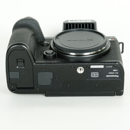 Panasonic LUMIX S5II DC-S5M2