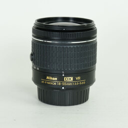 Nikon AF-P DX NIKKOR 18-55mm F3.5-5.6G VR
