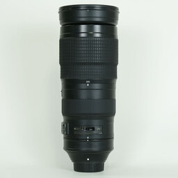Nikon AF-S NIKKOR 200-500mm f/5.6E ED VR Nikon AF-S NIKKOR 200-500mm f/5.6E ED VR
