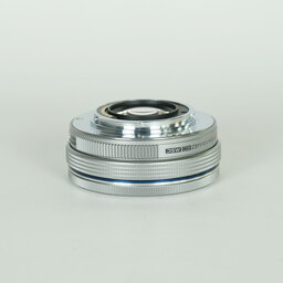 OLYMPUS M.ZUIKO DIGITAL ED 14-42mm F3.5-5.6 EZ シルバー