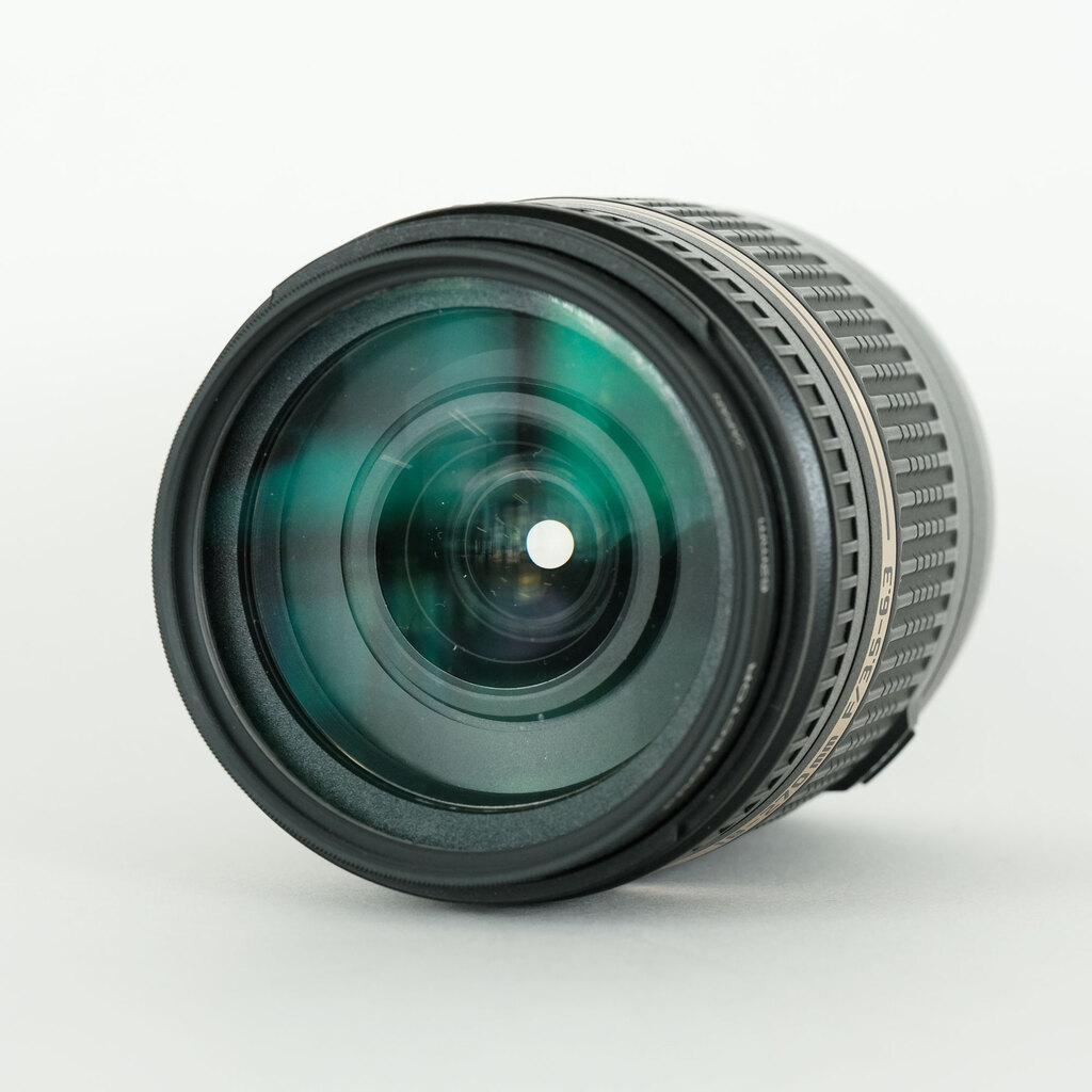 TAMRON 18-270mm F3.5-6.3 DiII VC PZD/Model B008E（キヤノンEF用）